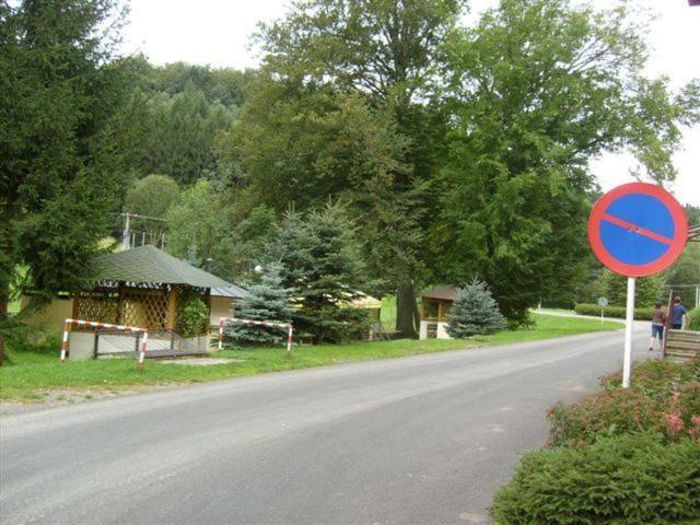 Hotel Kralicek Turnov Bagian luar foto
